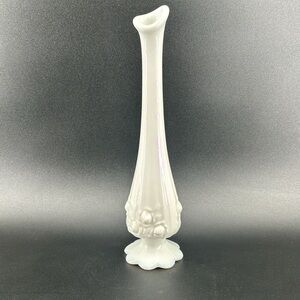 Vintage Fenton cabbage rose milk glass swung glass bud vase